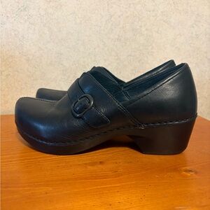 Dansko Tamara Elegant Black Leather Women's Clogs Shoes 37 Size US 7